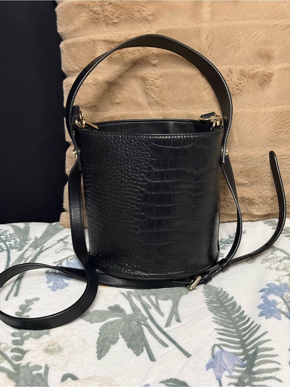 SFW Suitable For Work Black Croc-Embossed Bucket Bag - Picture 2 of 7
